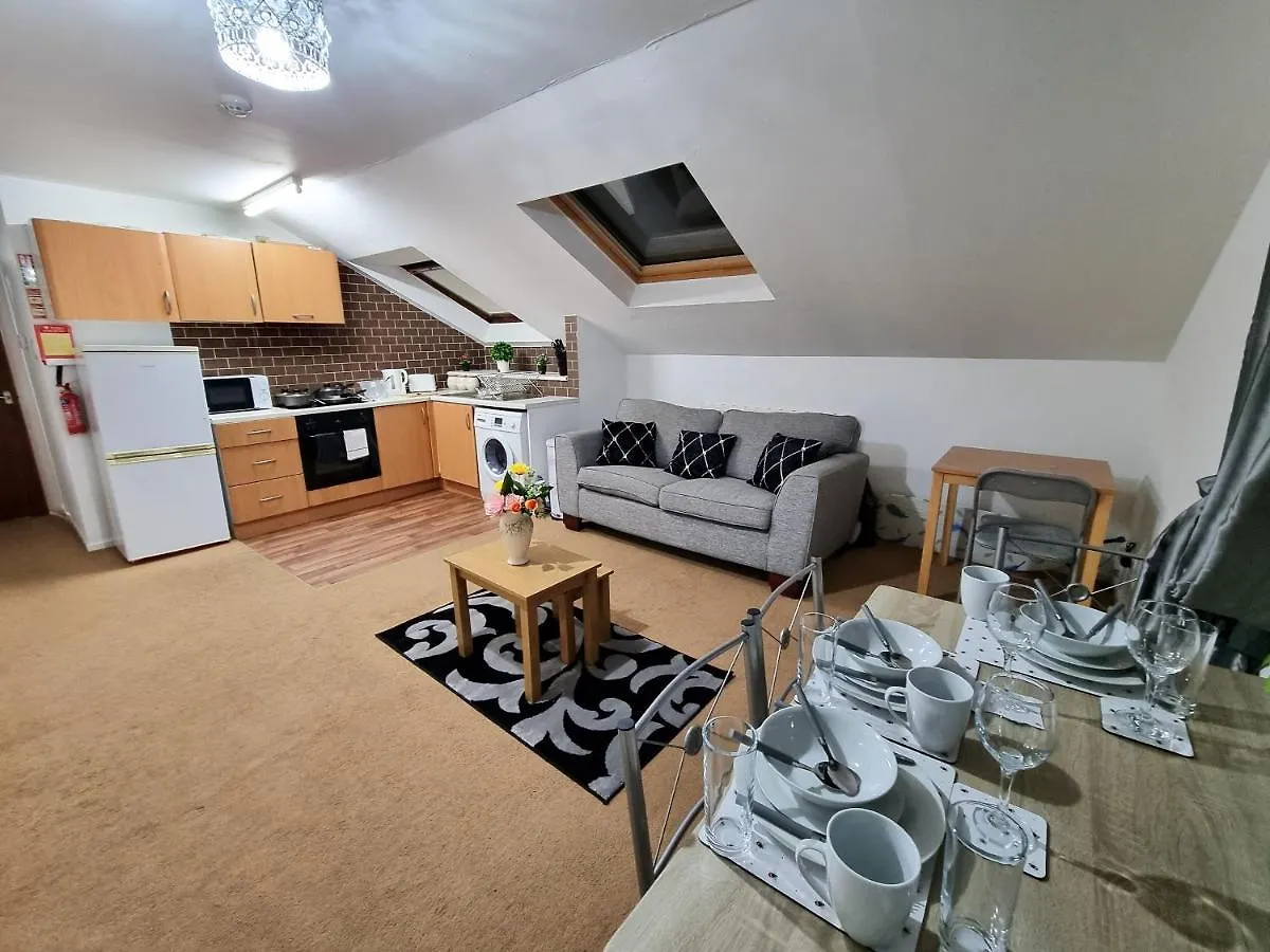 Apartman *F1*5Gh* Setup For Your Most Relaxed & Amazing Stay + Free Parking + Free Fast Wifi * Leeds